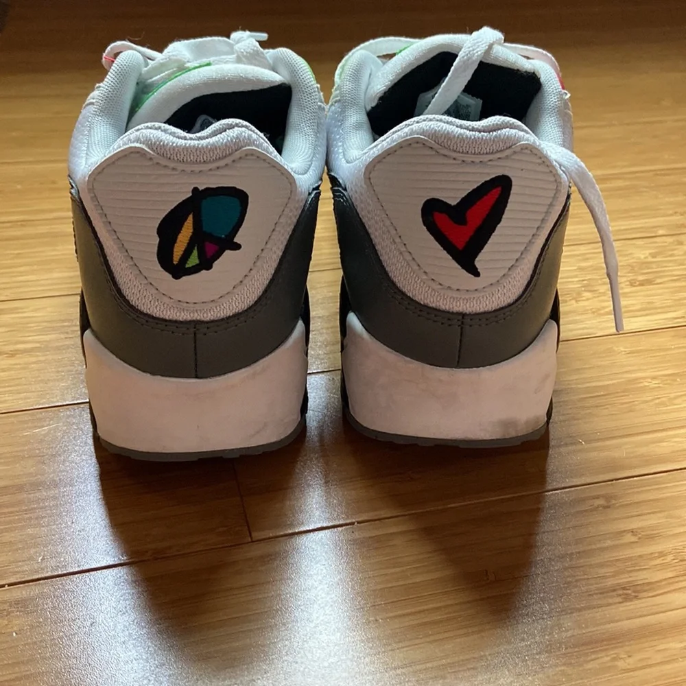 Nike Air Max 90 Peace Love Swoosh - Picture 3 of 16